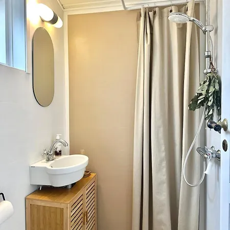 בית נופש Cozy And Spacious Close To The Water *